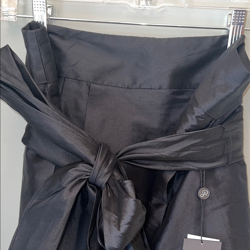 Adrianna Papell Elegant Black Maxi Skirt with Tie Detail and Pockets Sz 14 - Picture 3 of 8